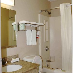 Queen Room Mobility Access or Smoking